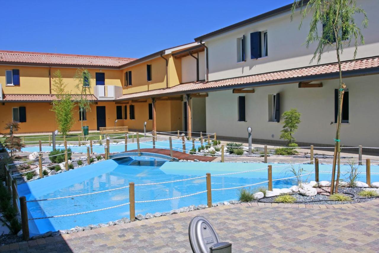 Pini Village Lido Altanea Caorle Eksteriør billede