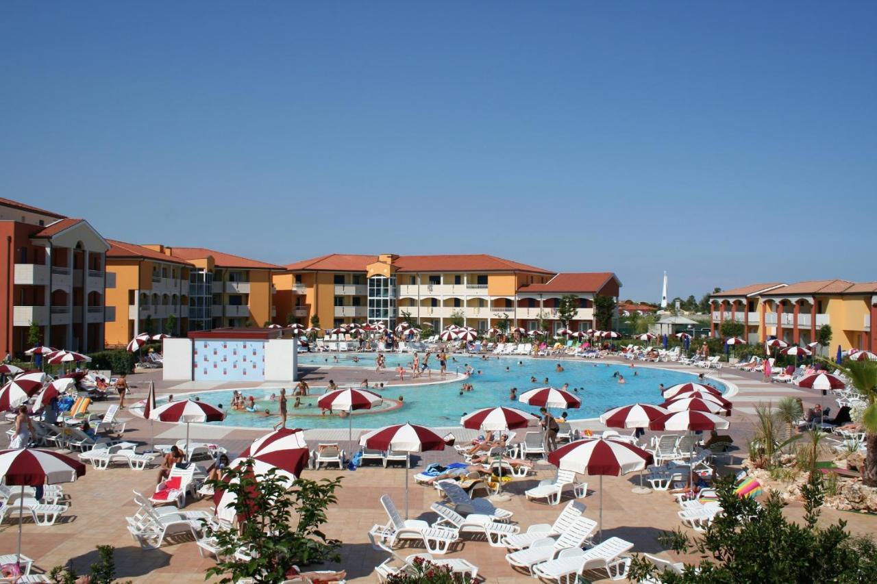 Pini Village Lido Altanea Caorle Eksteriør billede