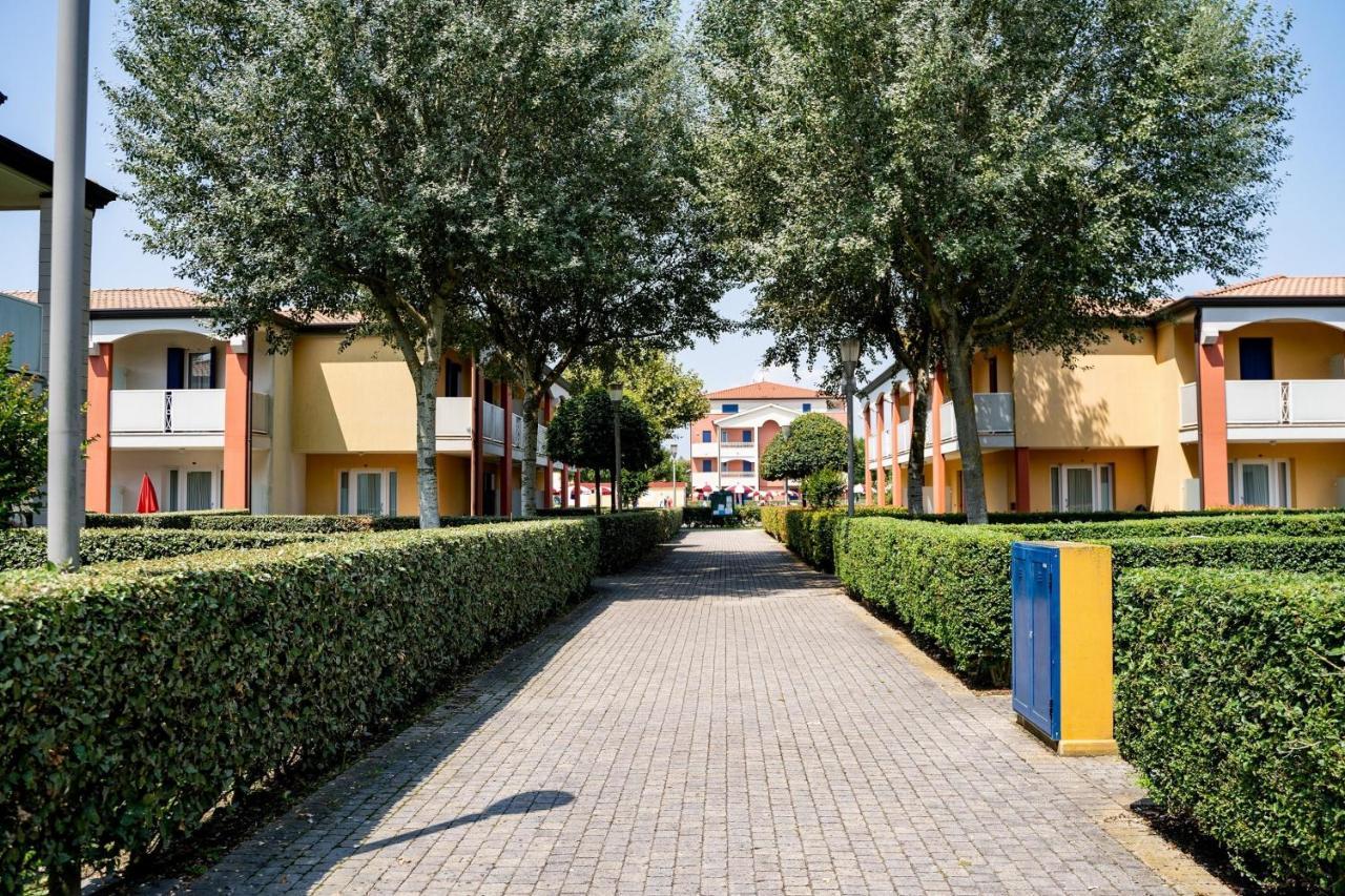 Pini Village Lido Altanea Caorle Eksteriør billede