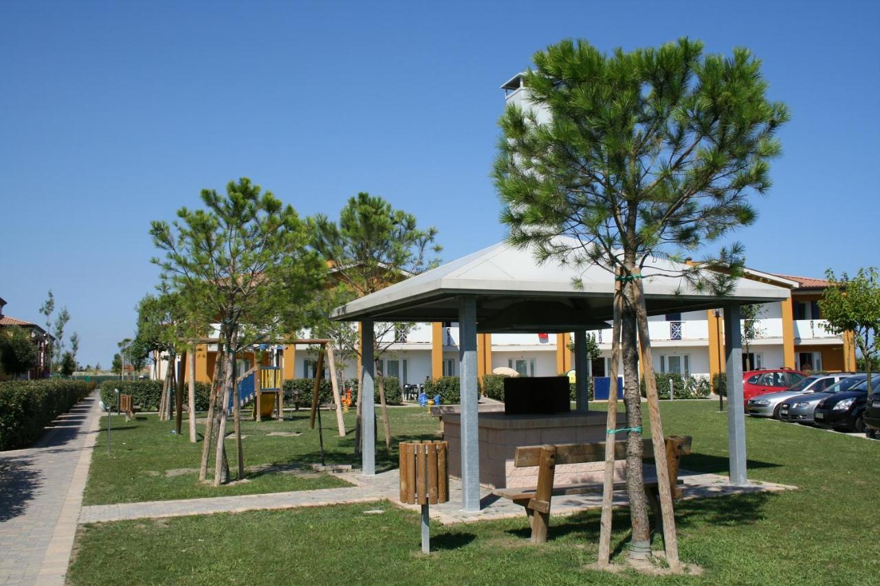 Pini Village Lido Altanea Caorle Eksteriør billede